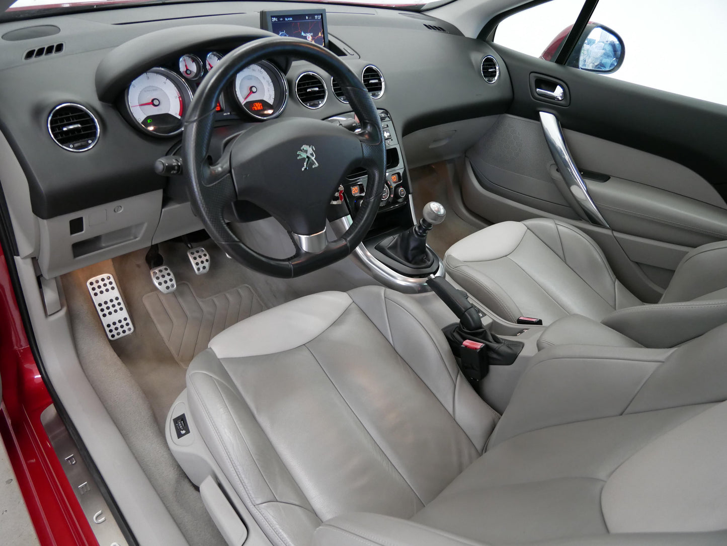 Peugeot 308 CC 2.0 HDI 16V 120 kW Sport