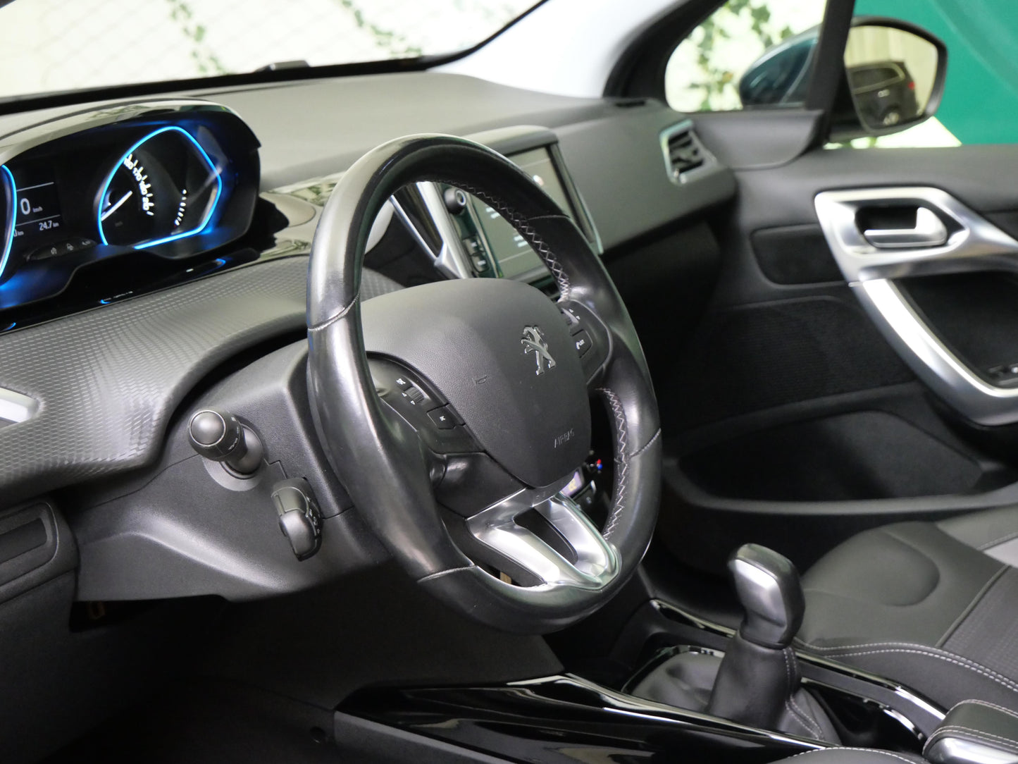 Peugeot 2008 1.2 PureTech 81 kW Allure