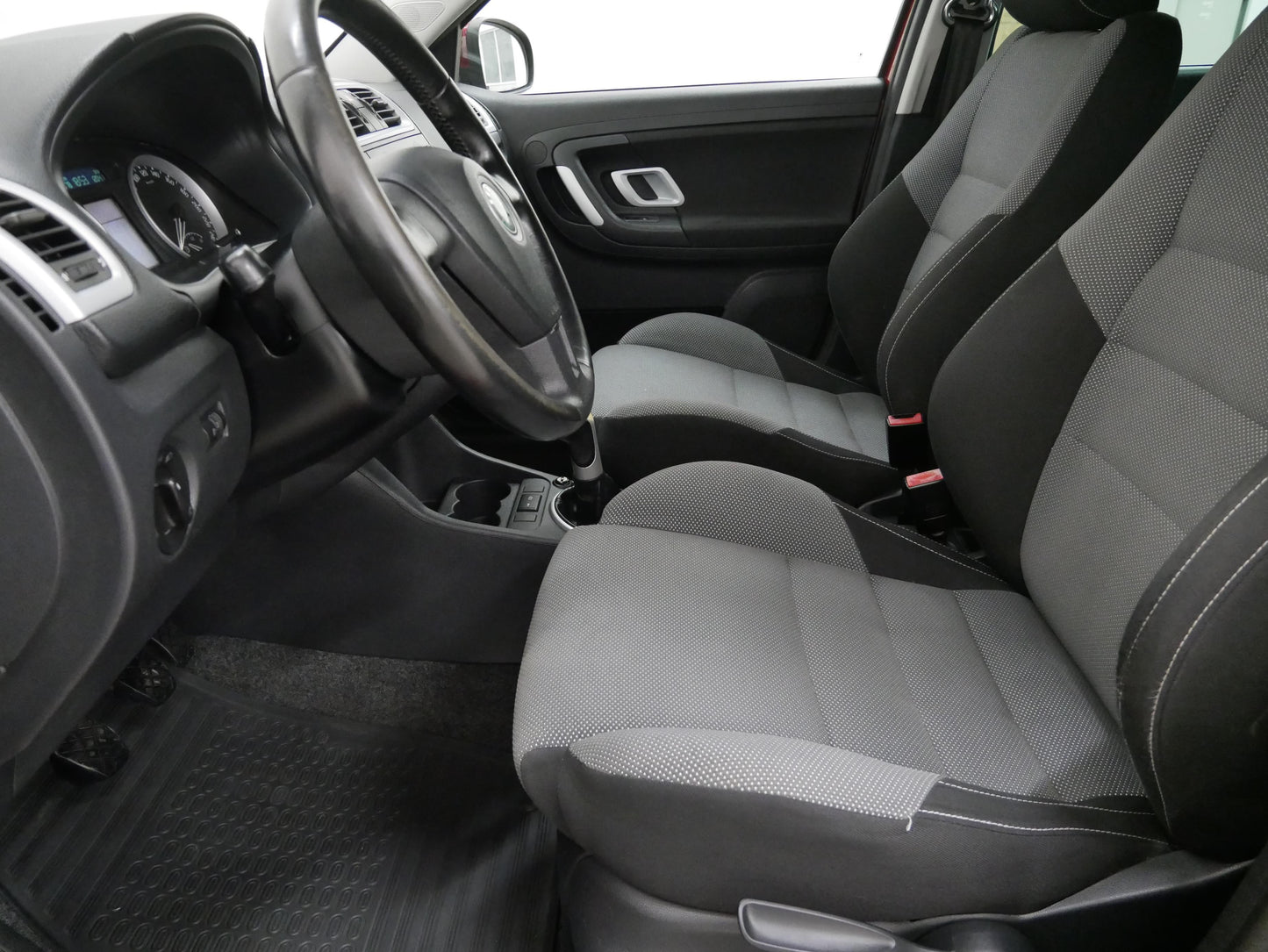 Škoda Fabia 1.2 HTP 44 kW Sport