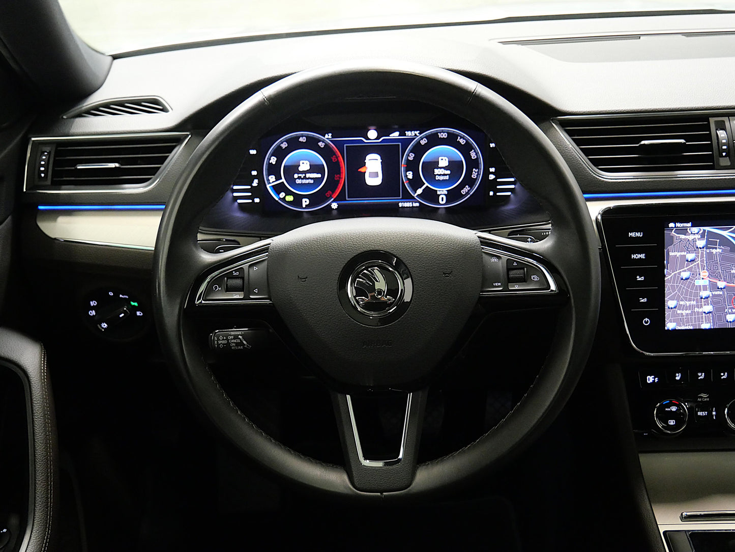 Škoda Superb 2.0 TDI 140 kW 4x4 L&K