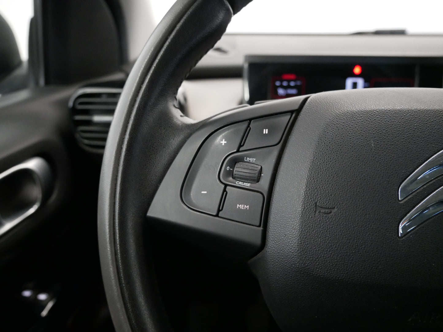Citroën C4 Cactus 1.2 THP 81 kW Rip Curl