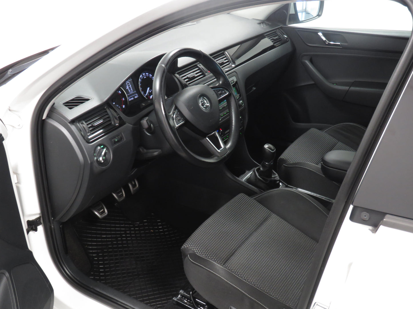 Škoda Rapid 1.2 TSI 63 KW Ambition