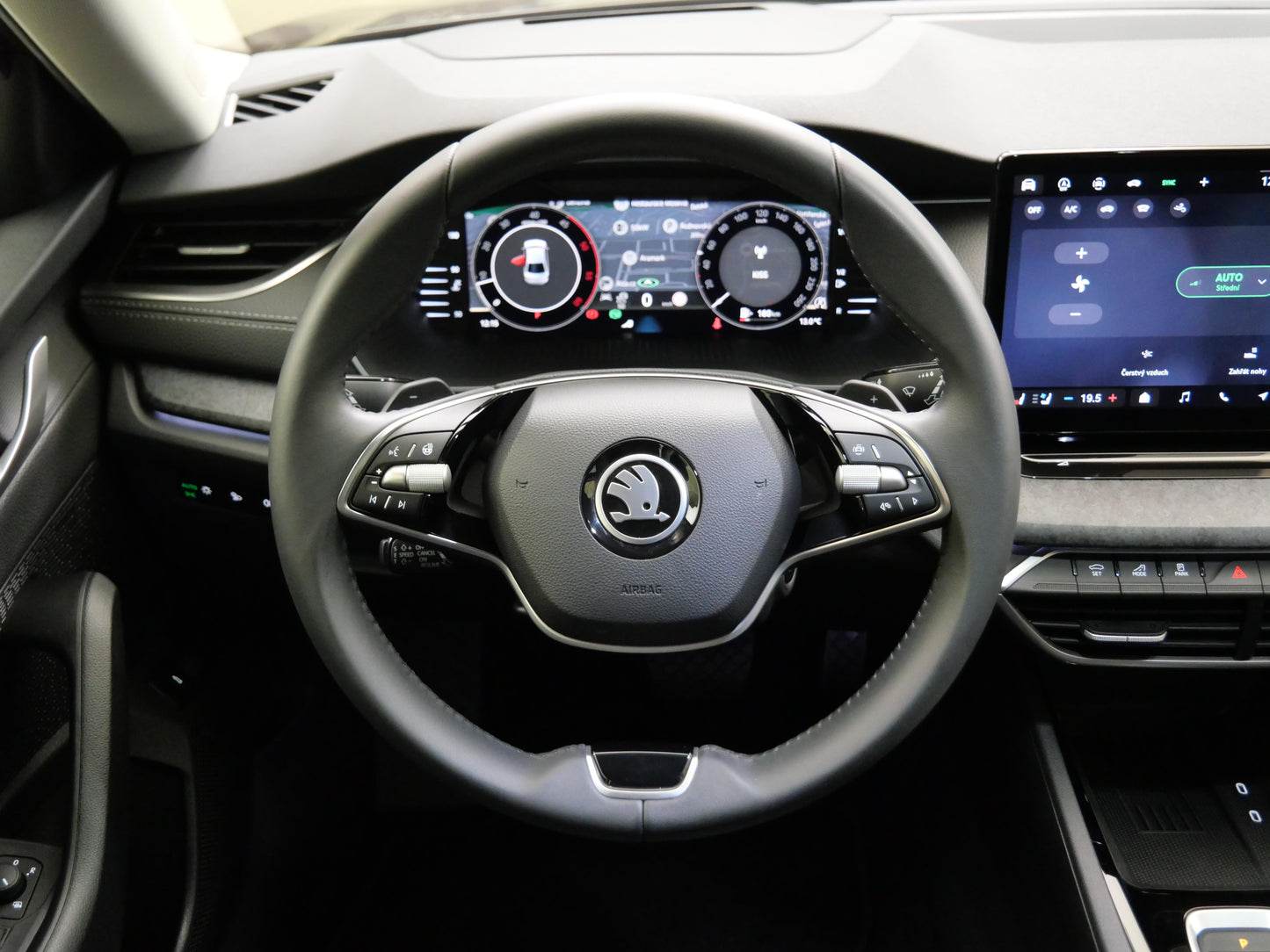 ŠKODA Octavia 2.0 TDI 110 kW Excl. Selection