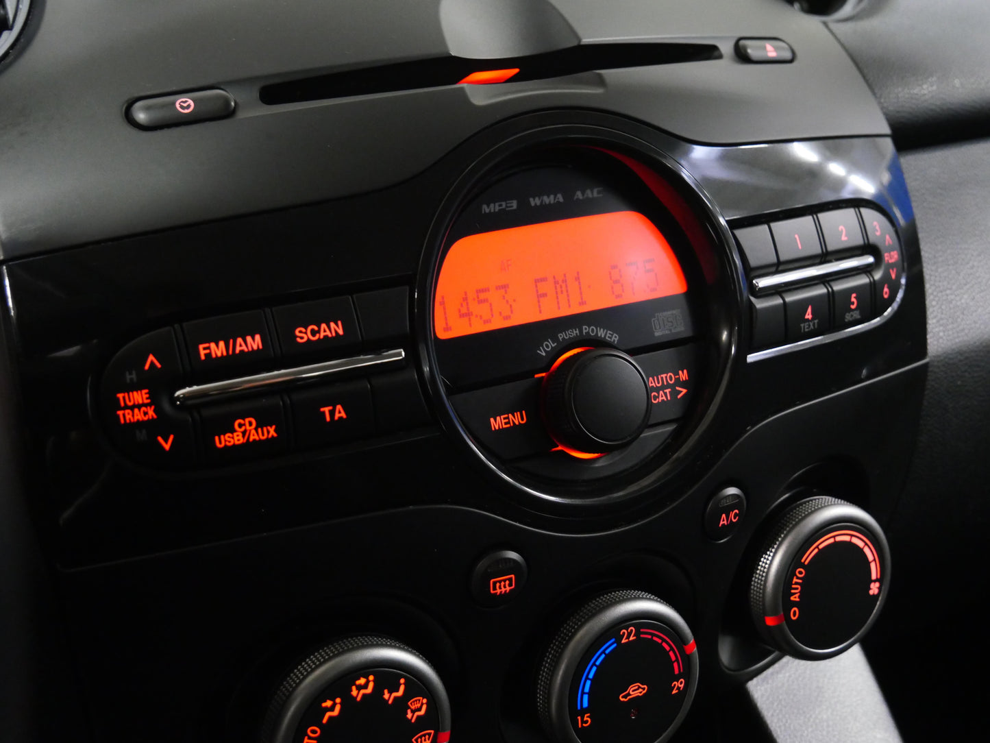 Mazda 2 1.3 MZR 55 kW TAMURA