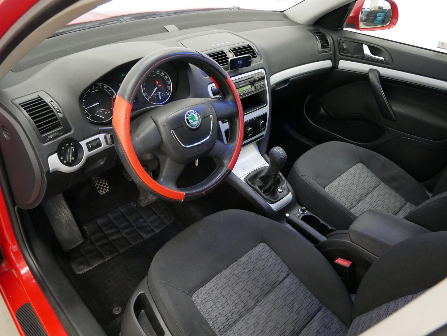 Škoda Octavia 1.6 TDI 77kW Ambiente