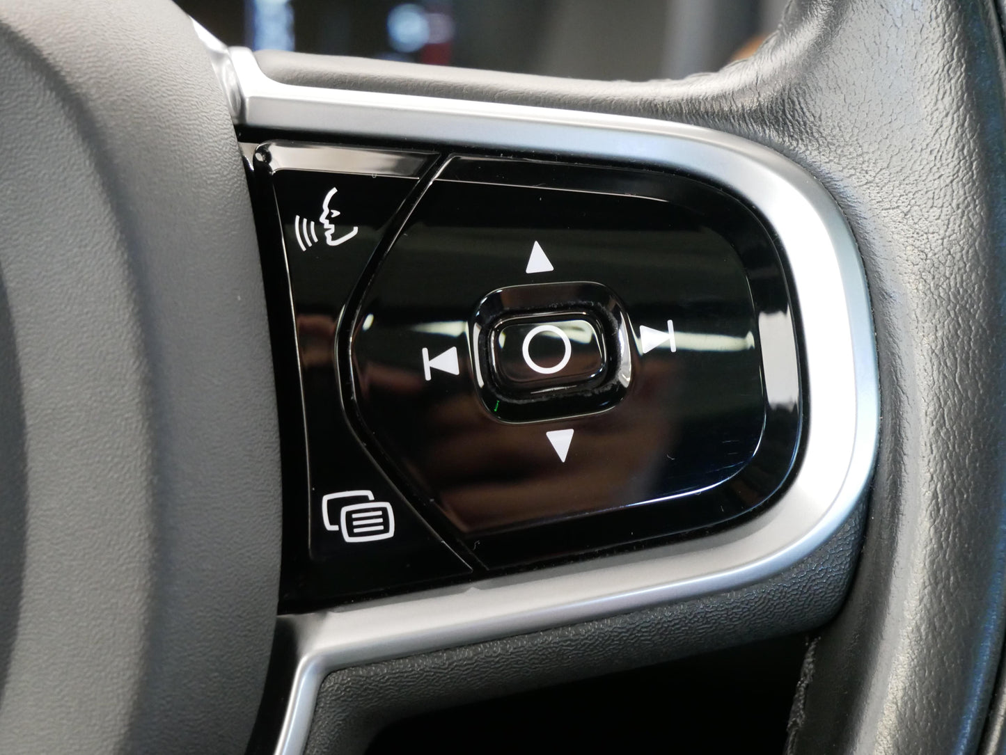Volvo V90 D4 140 kW AWD Inscription