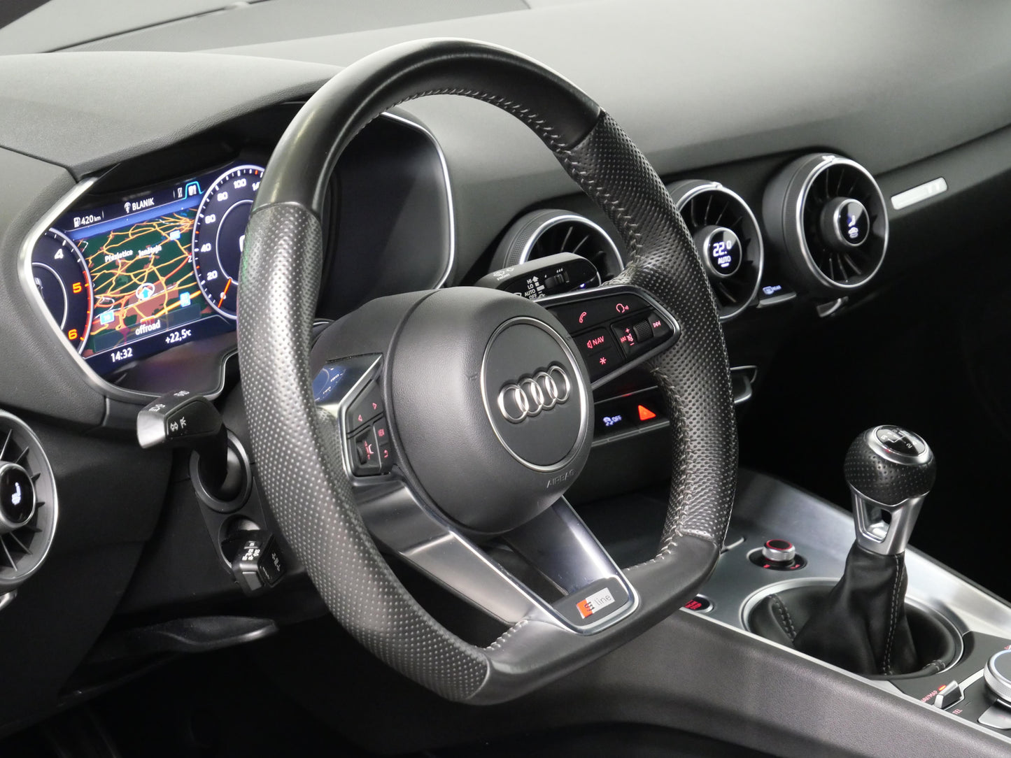 Audi TT 2.0 TDI 135 kW S line