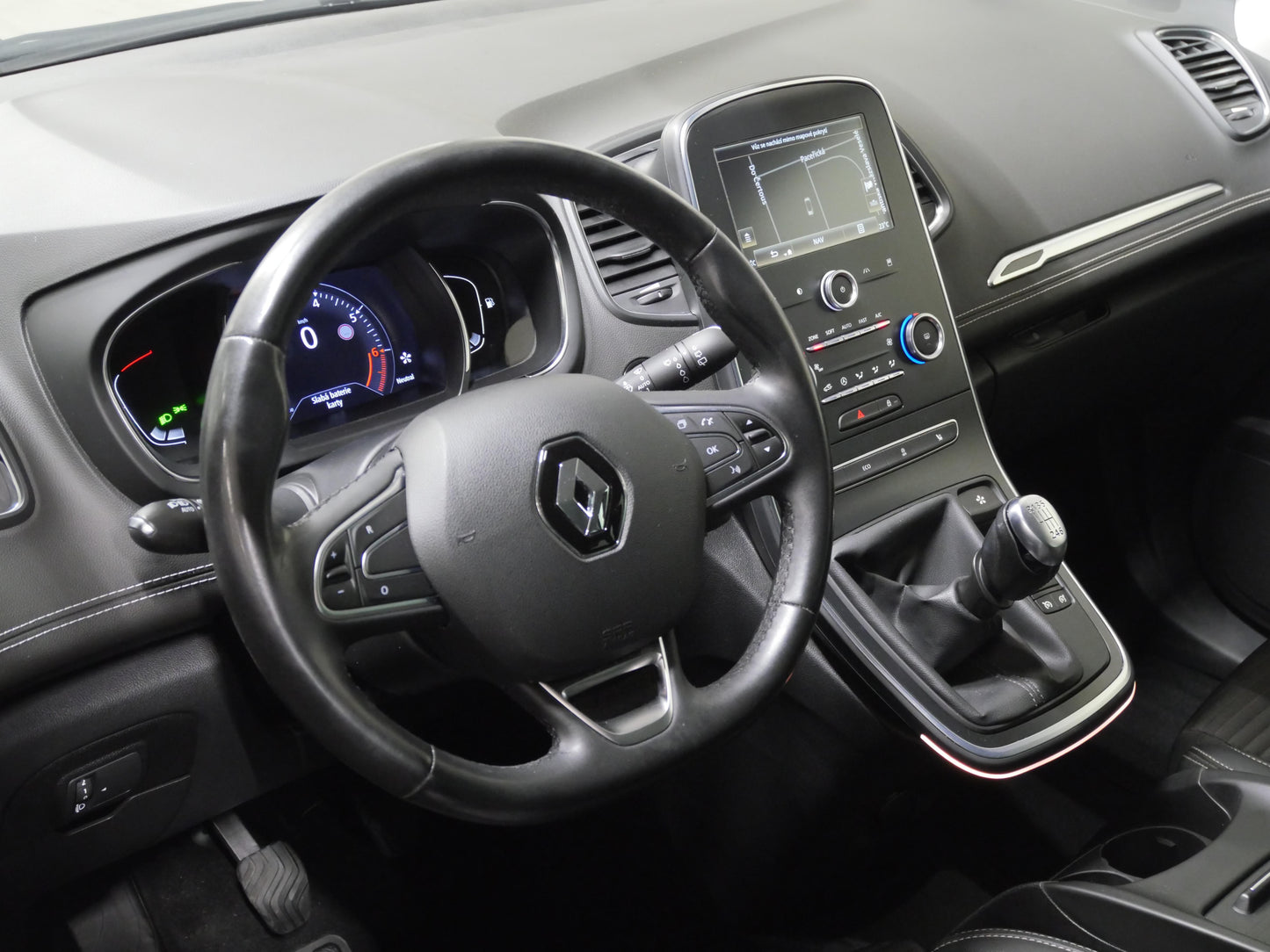 Renault Scénic 1.3 TCe 103 kW