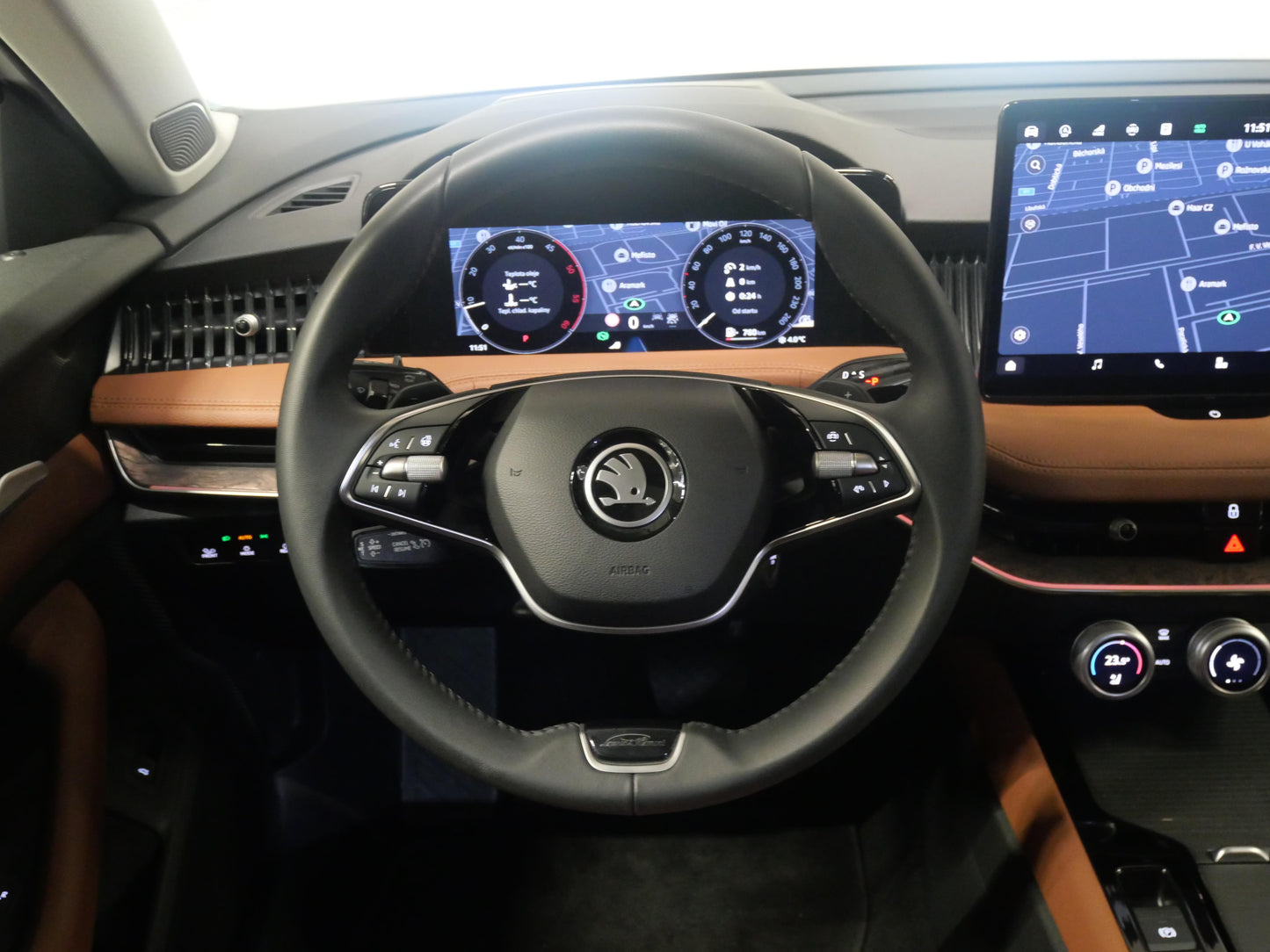 Škoda Superb 2.0 TDI 142 kW L&K