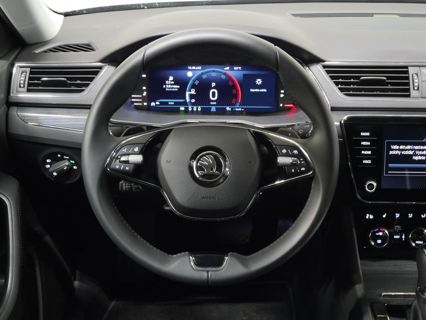 Škoda Superb 2.0 TDI 110 kW Style Plus