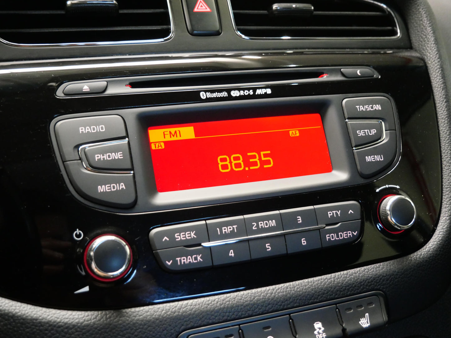 Kia Cee´d 1.4 CVVT 73 kW Exclusive