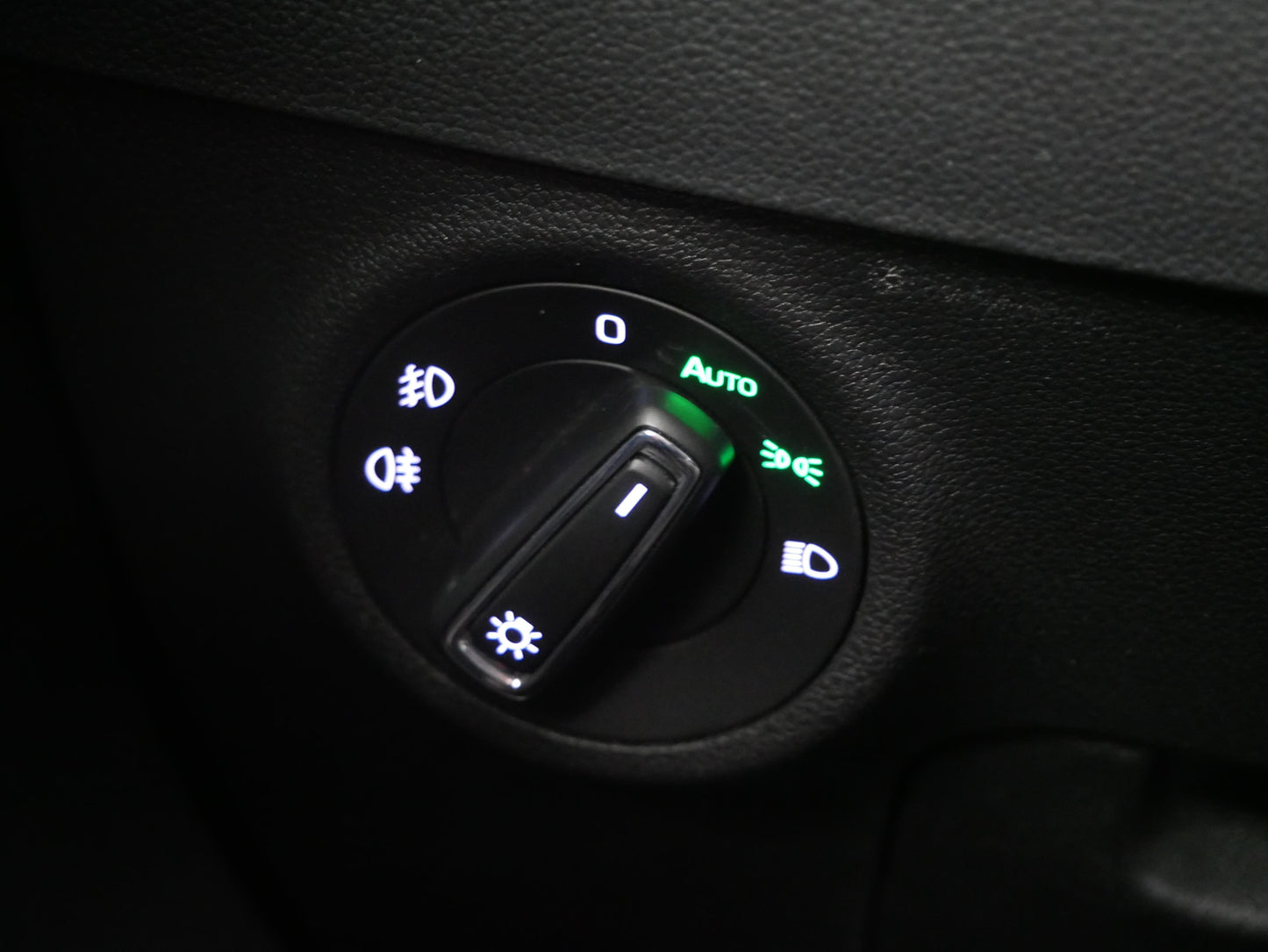 Škoda Karoq 2.0 TDI 140 kW Style Plus