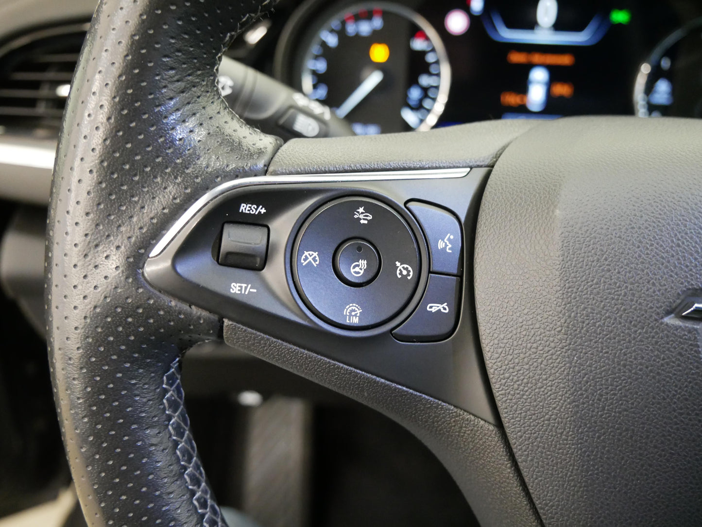 Opel Insignia 2.0 CDTi 128 kW ST Ultimate