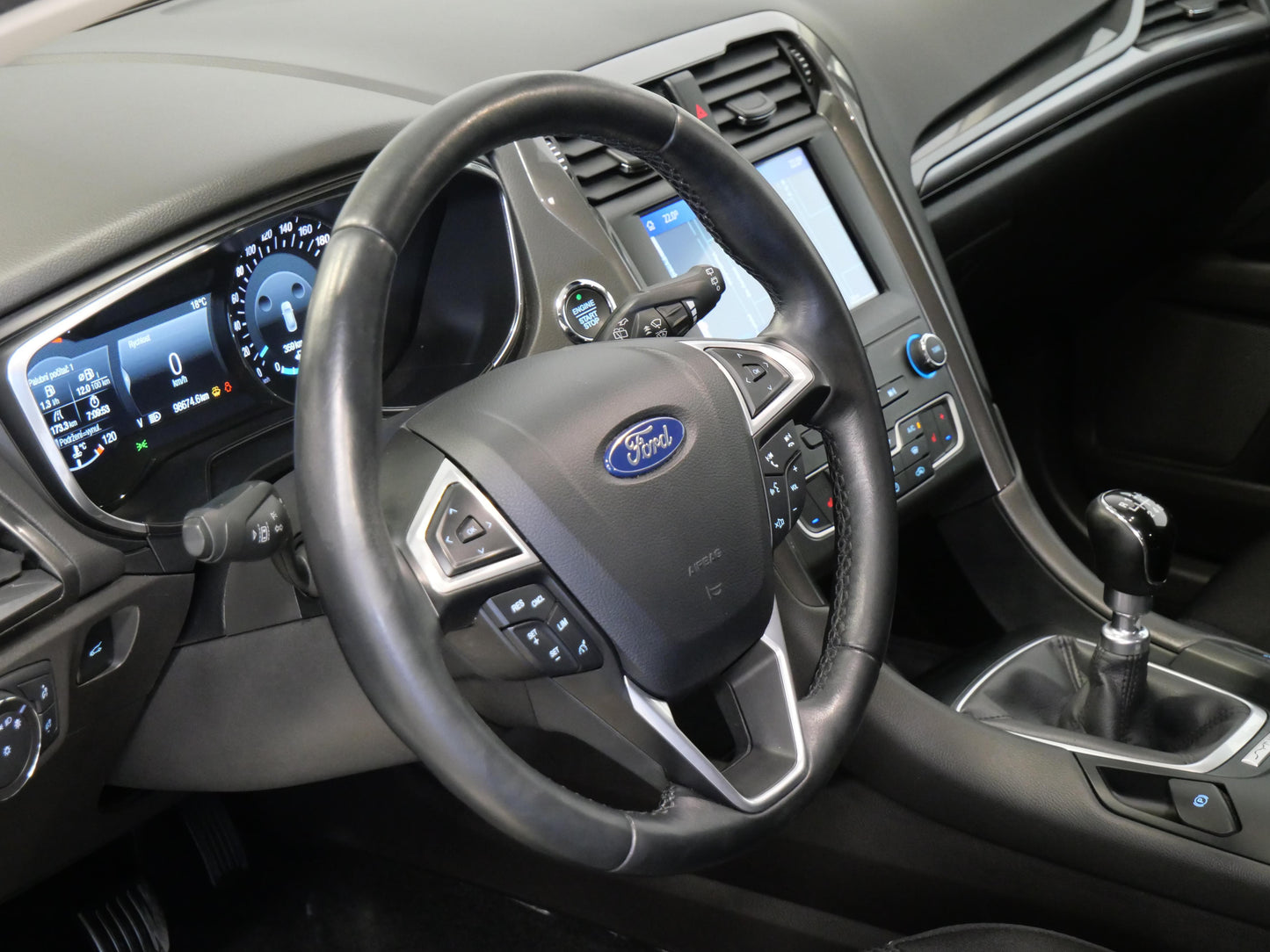 Ford Mondeo 1.5 EcoBoost 121 kW Titanium