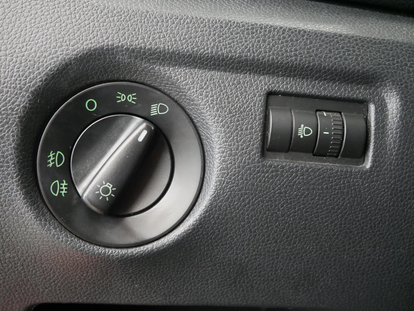 Škoda Fabia 1.2 HTP 51 kW Sport