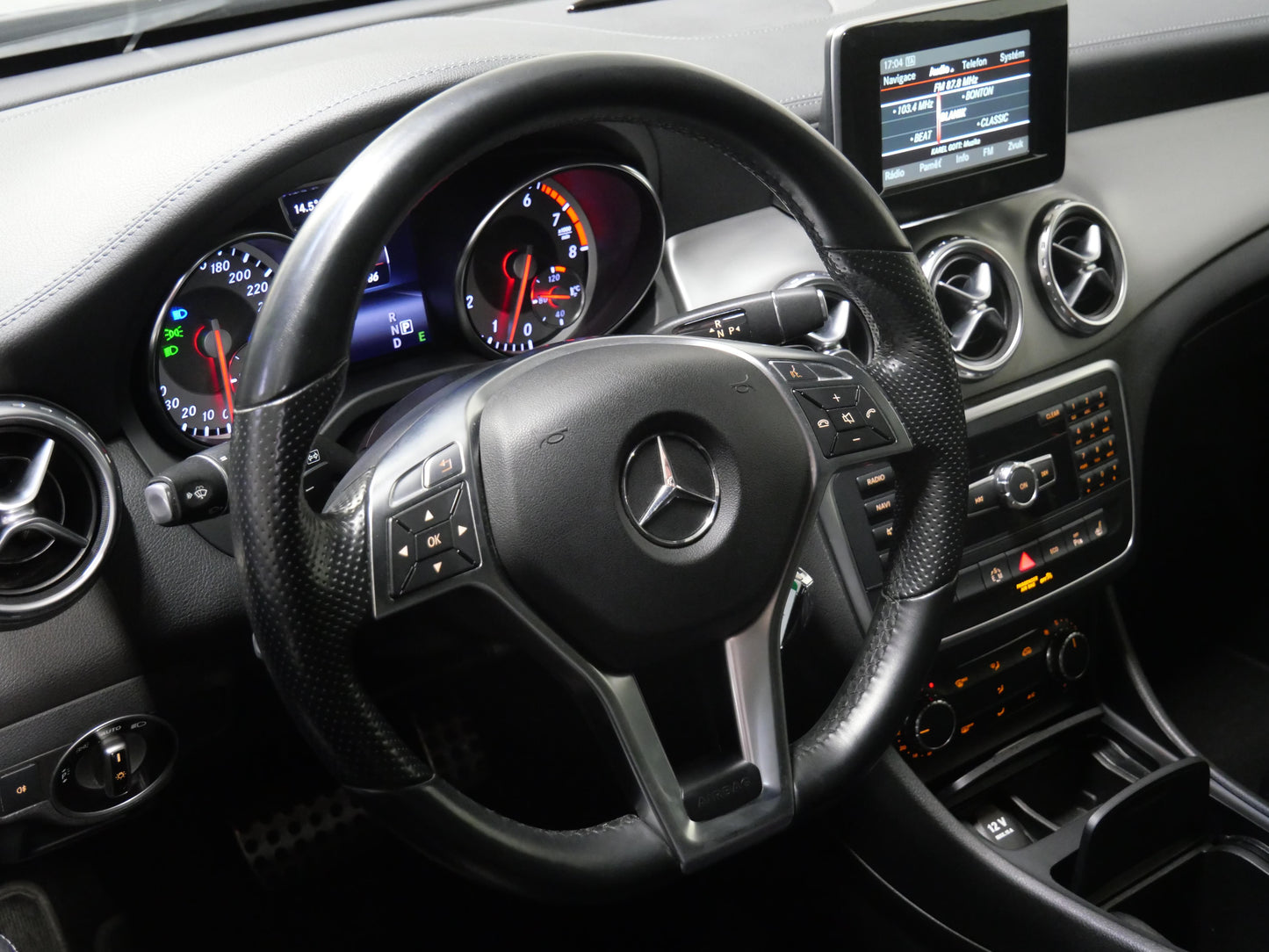 Mercedes-Benz GLA 250 AMG 155 kW