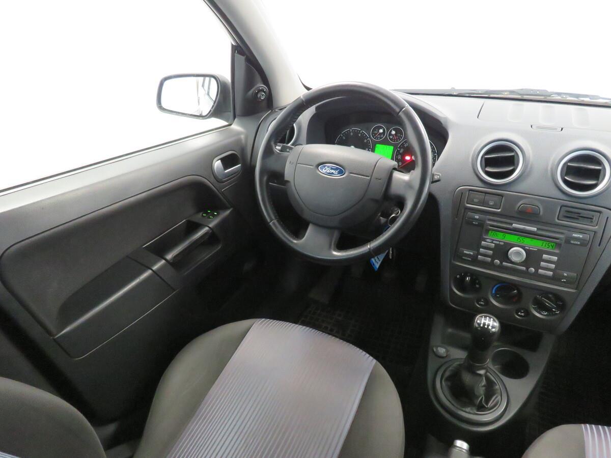 Ford Fusion 1.4i 59 kW Trend