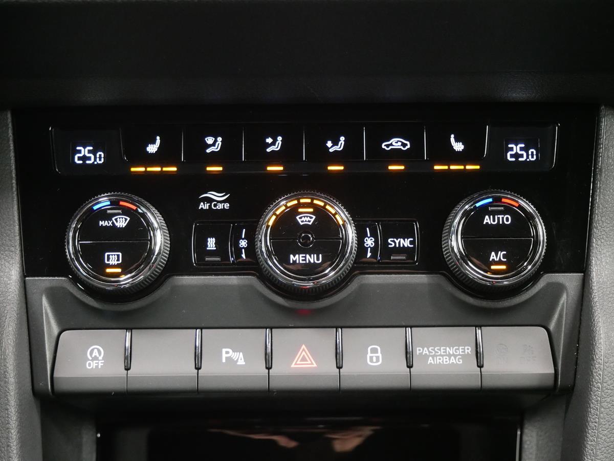 Škoda Karoq 1.5 TSI Sportline