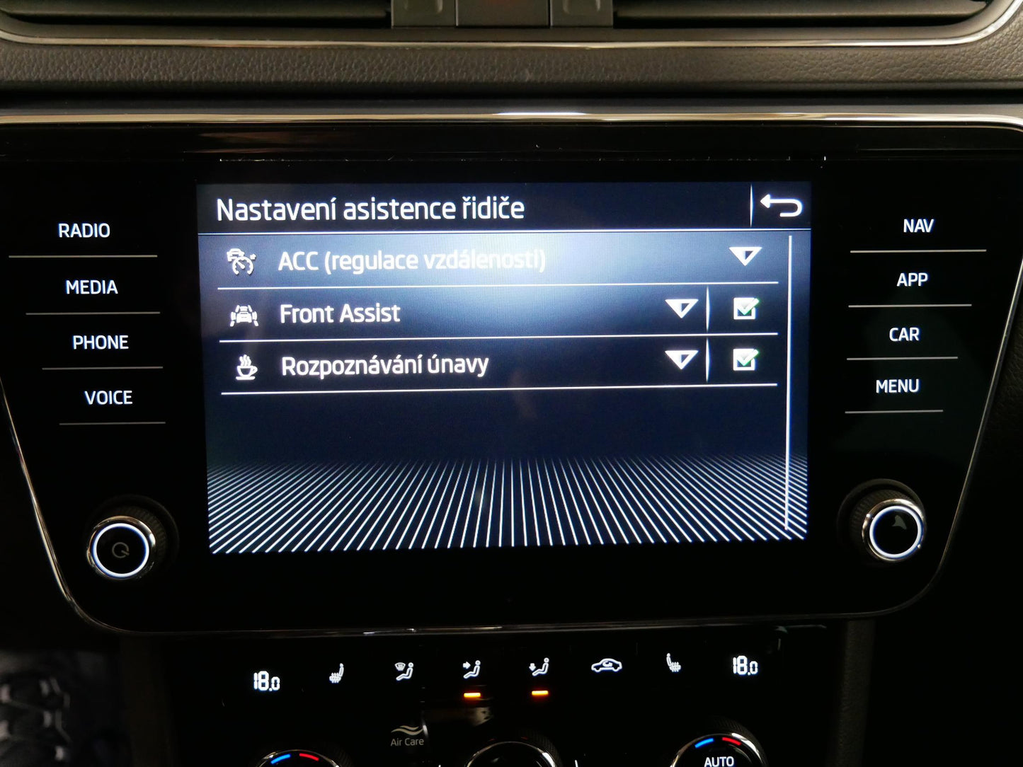 Škoda Superb 2.0 TDI 110 kW Ambition