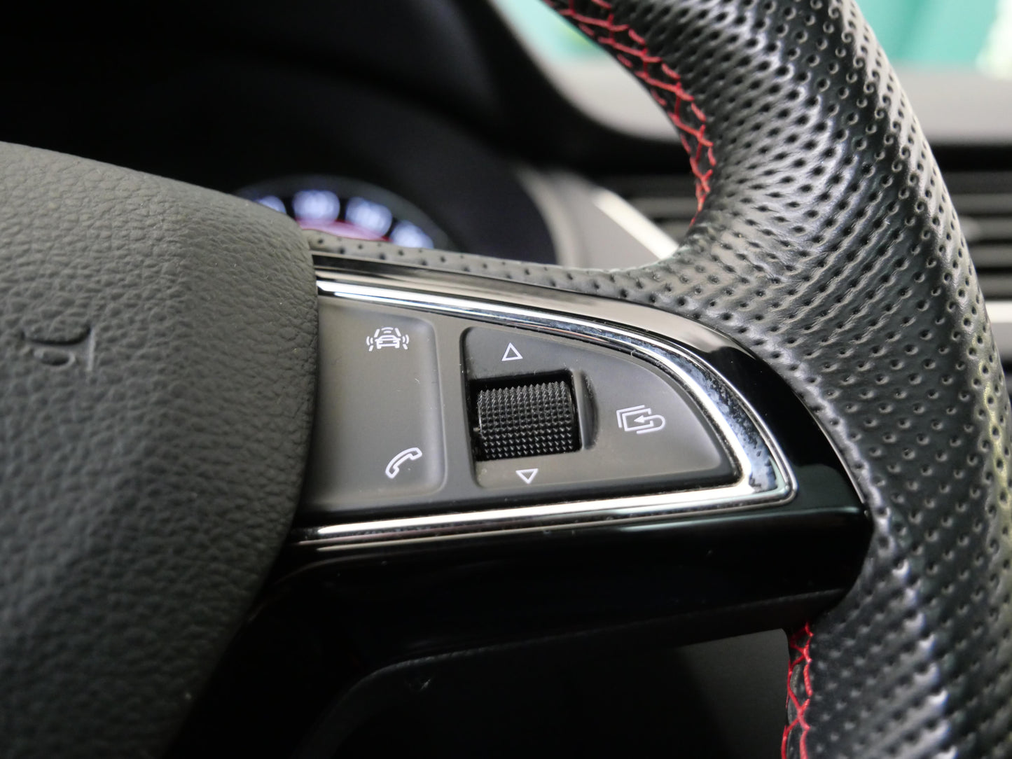 ŠKODA Octavia 2.0 TSI 169 kW RS