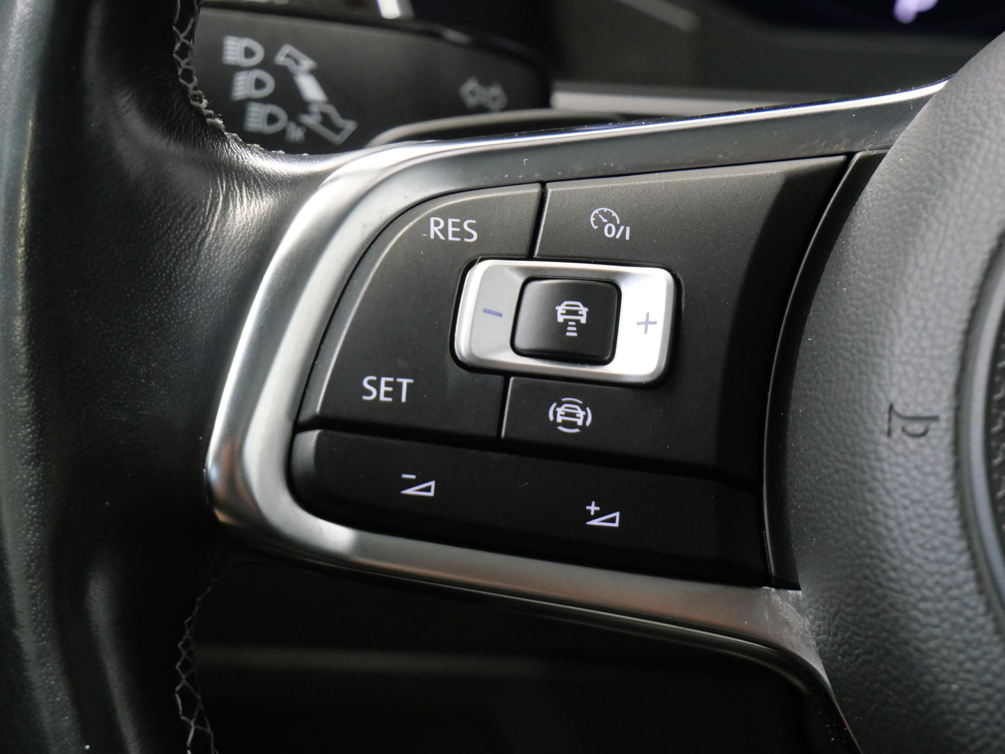 Volkswagen Arteon 2.0 TSI 140 kW R-Line
