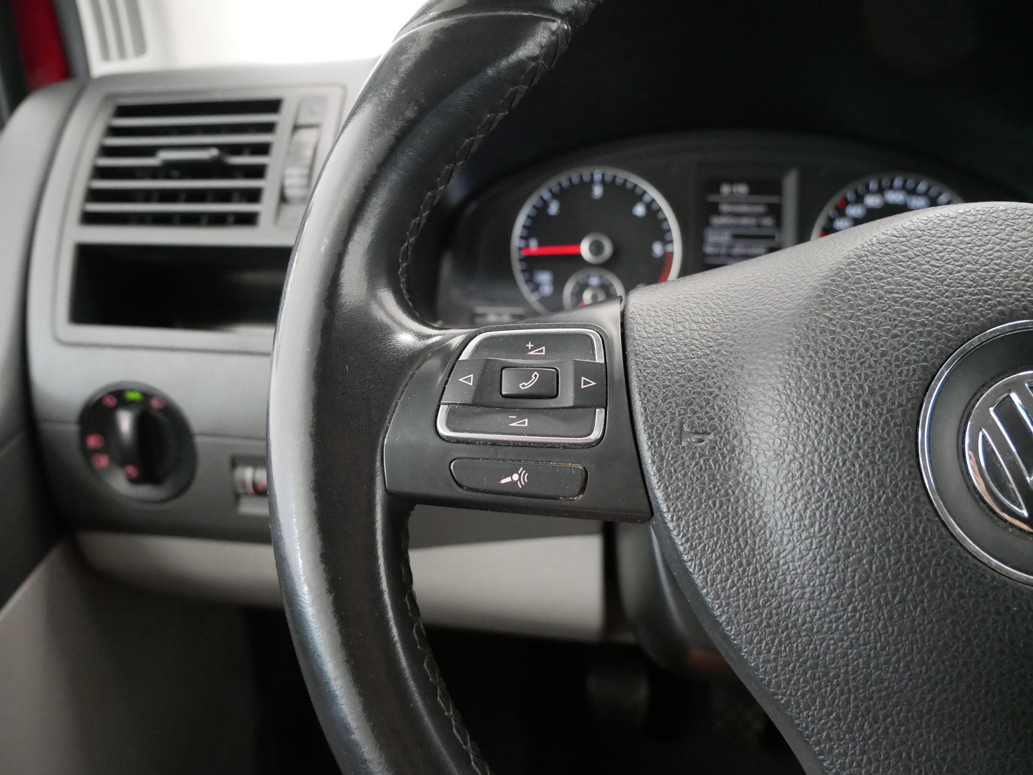 Volkswagen Transporter 2.0 TDI 103 kW KR
