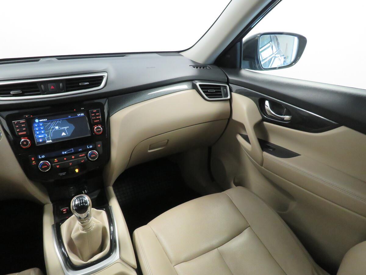 Nissan X-Trail 1.6 DCI 96 kW Tekna