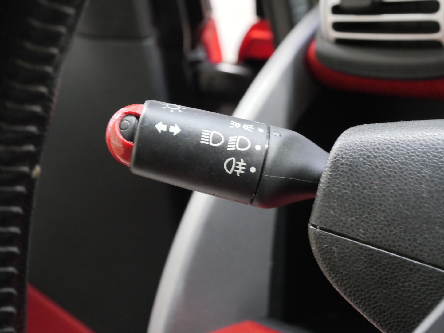 Smart Fortwo 1.0 i Turbo 62 kW PULSE