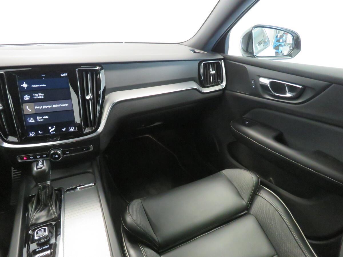 Volvo S60 T5 184 kW R-DESIGN