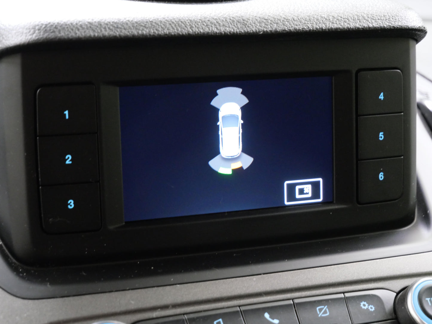 Ford Tourneo Connect Grand 1.5 TDCi 88 kW Trend