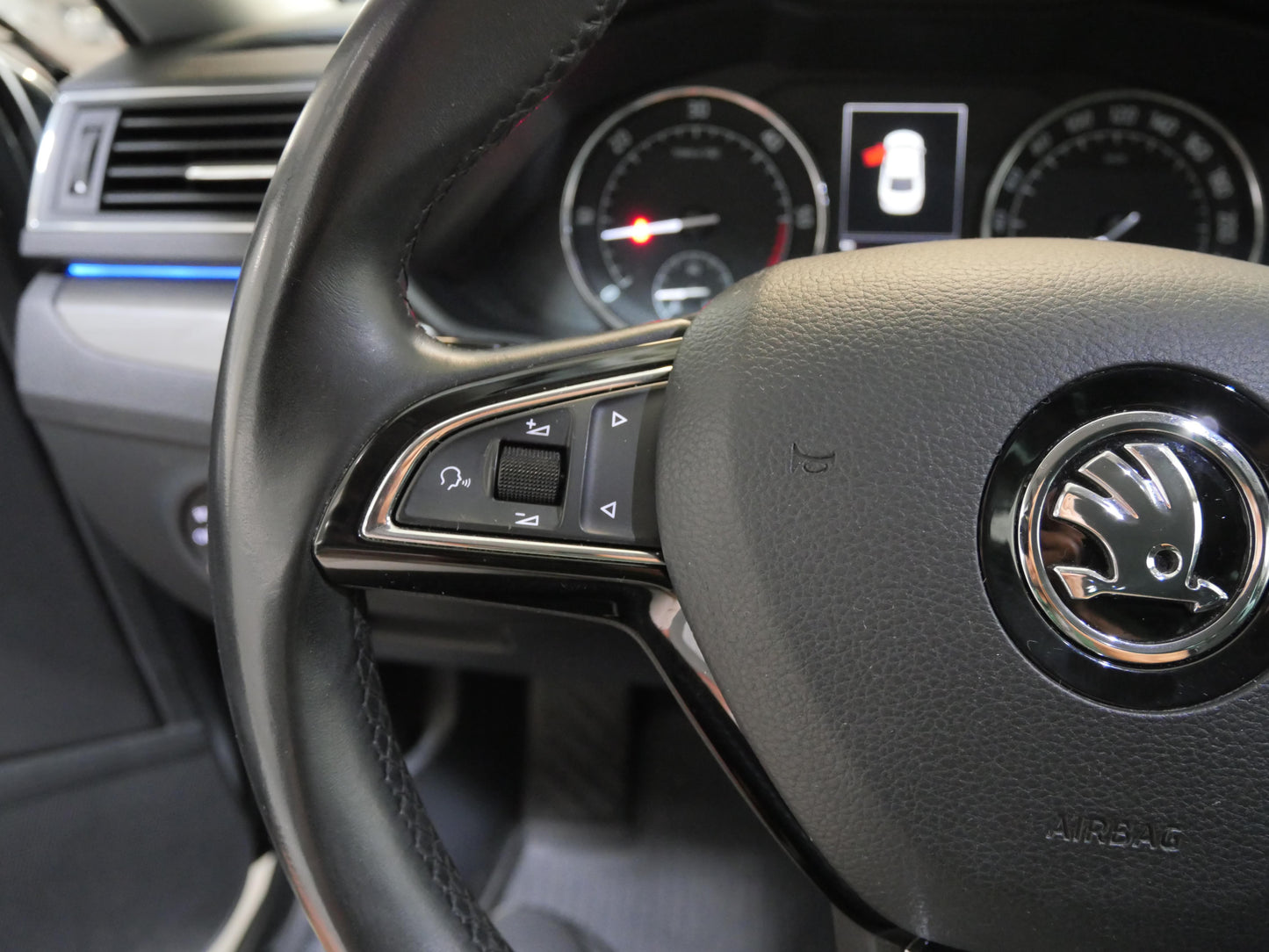 Škoda Superb 2.0 TDI 110 kW Style Plus