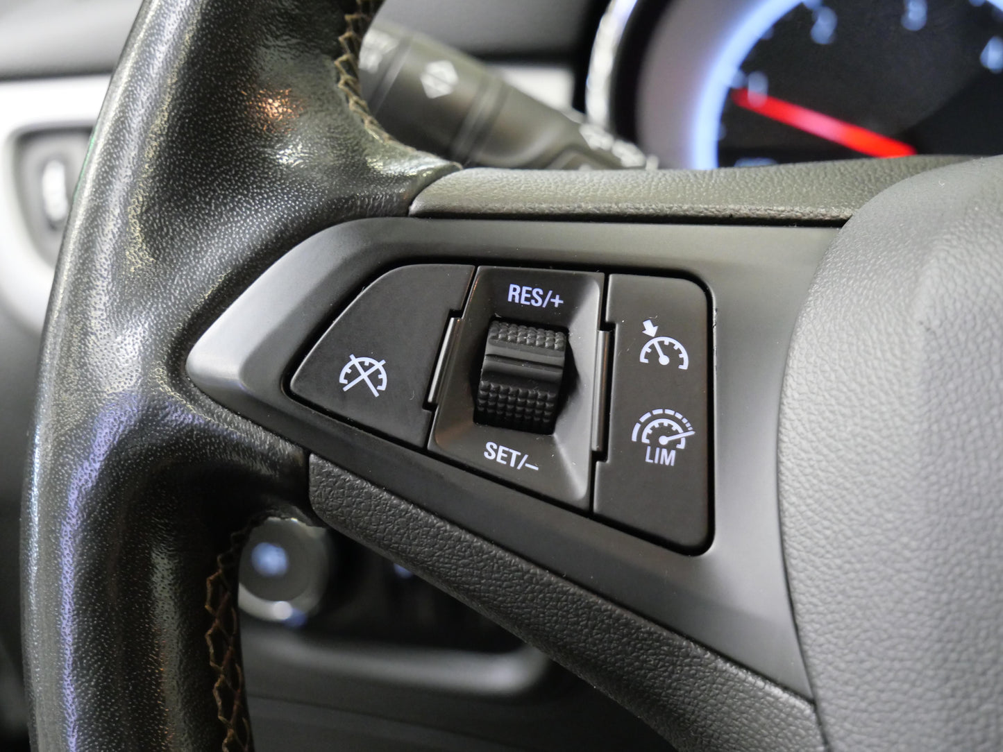 Opel Astra 1.5 CDTI 77 kW Edition