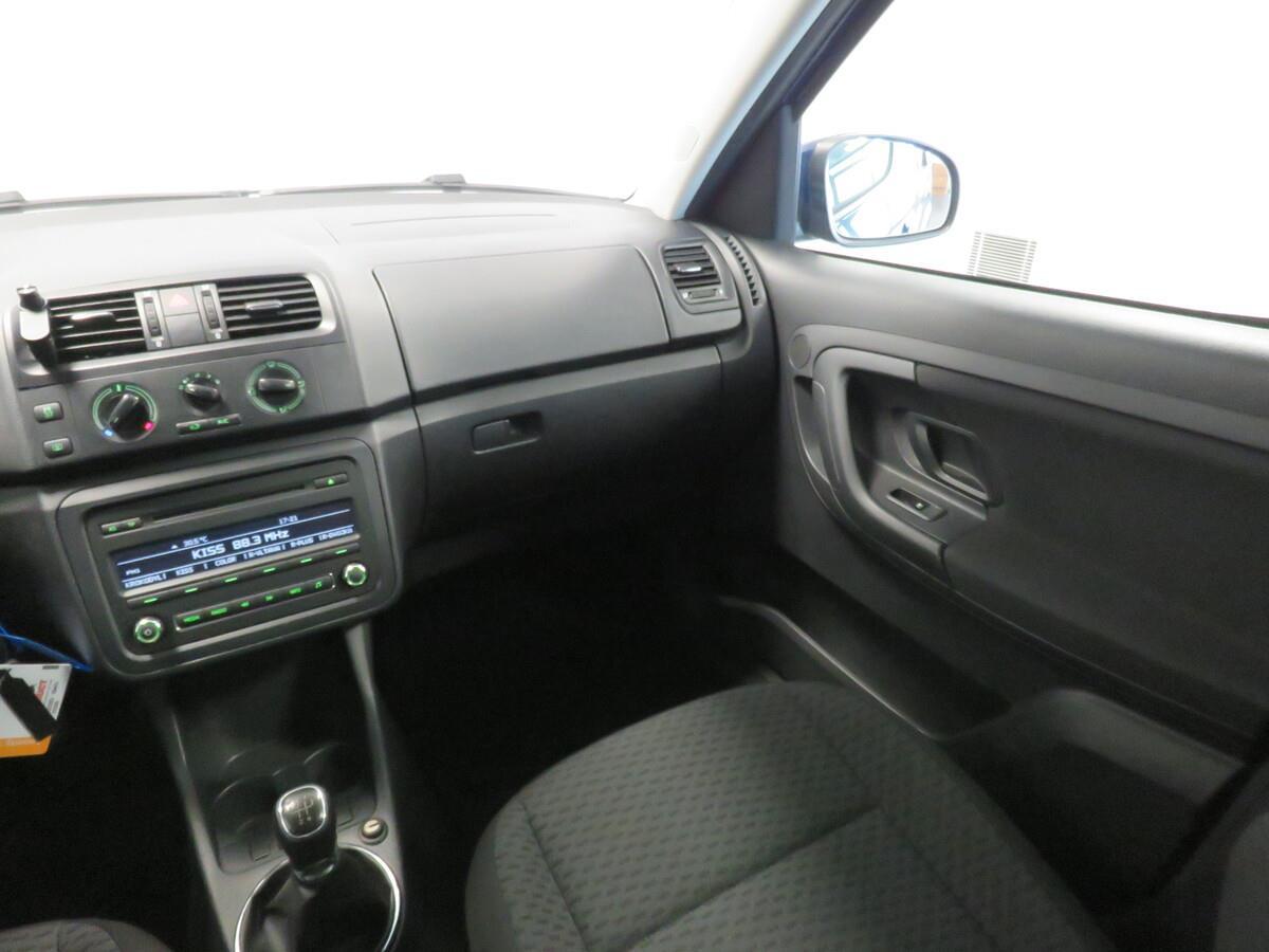 Škoda Roomster 1.4 16V 63 kW Trumf Ambition