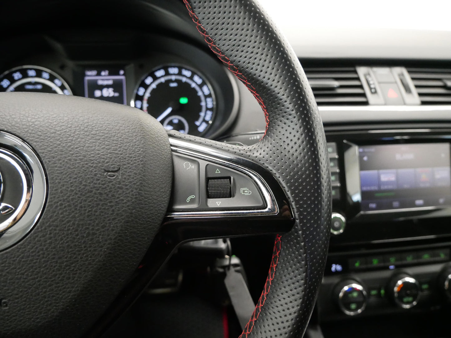 Škoda Octavia RS 2.0TDI 135 kW Challenge DSG