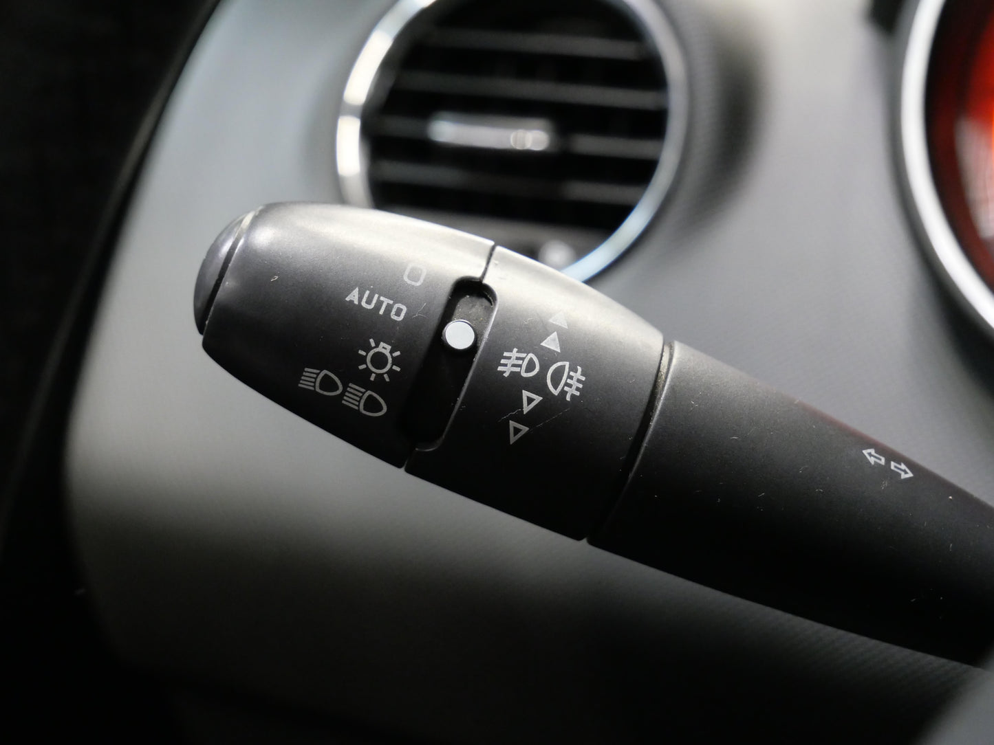 Peugeot 308 1.6 16V VTi 88 kW Premium