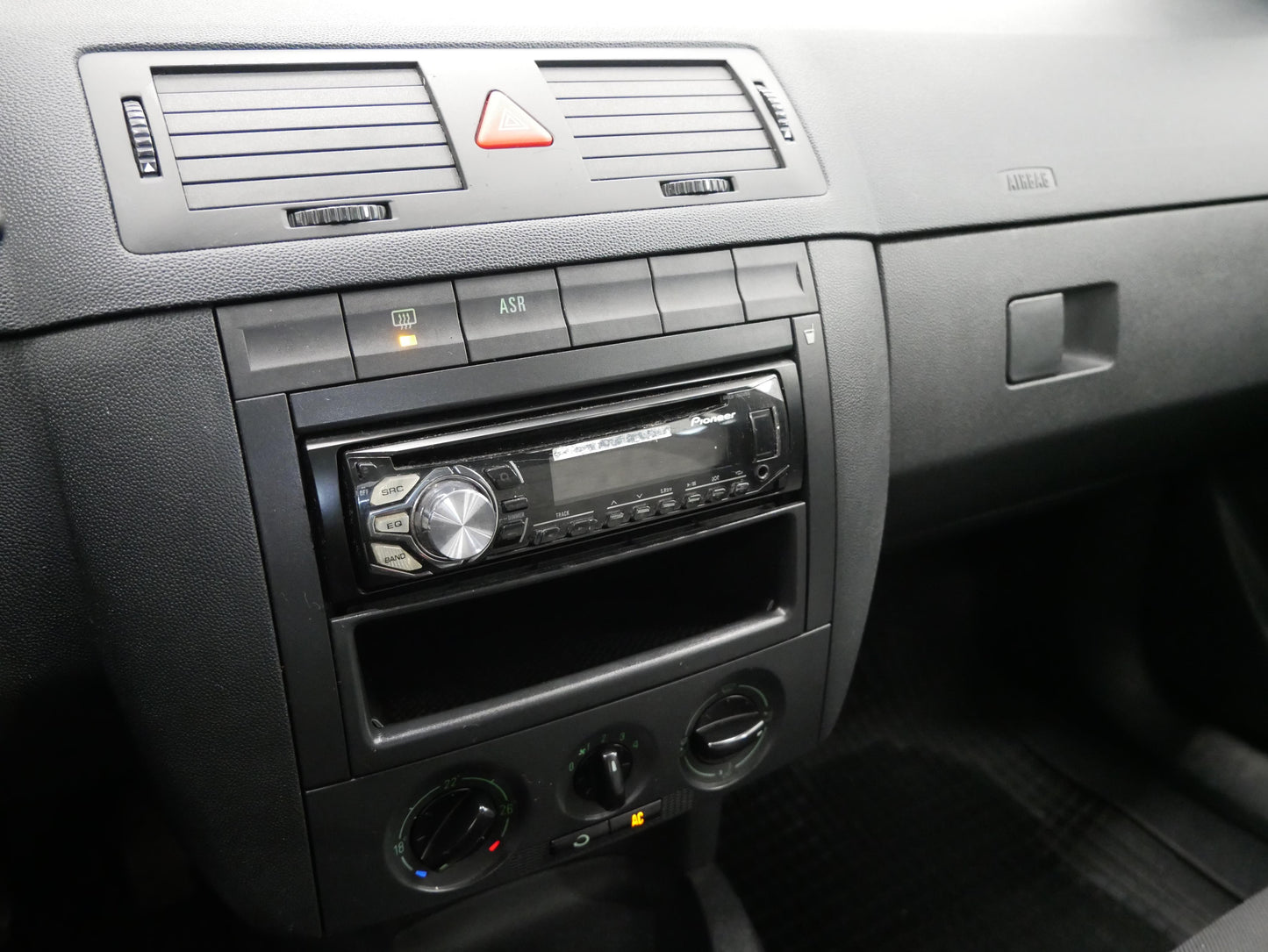 Škoda Fabia 1.4i 16V 55kW Comfort
