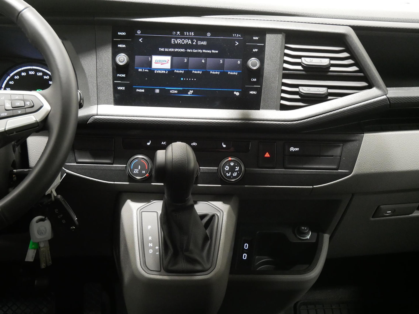 Volkswagen T6.1 2.0 TDI 110 kW Bulli Long