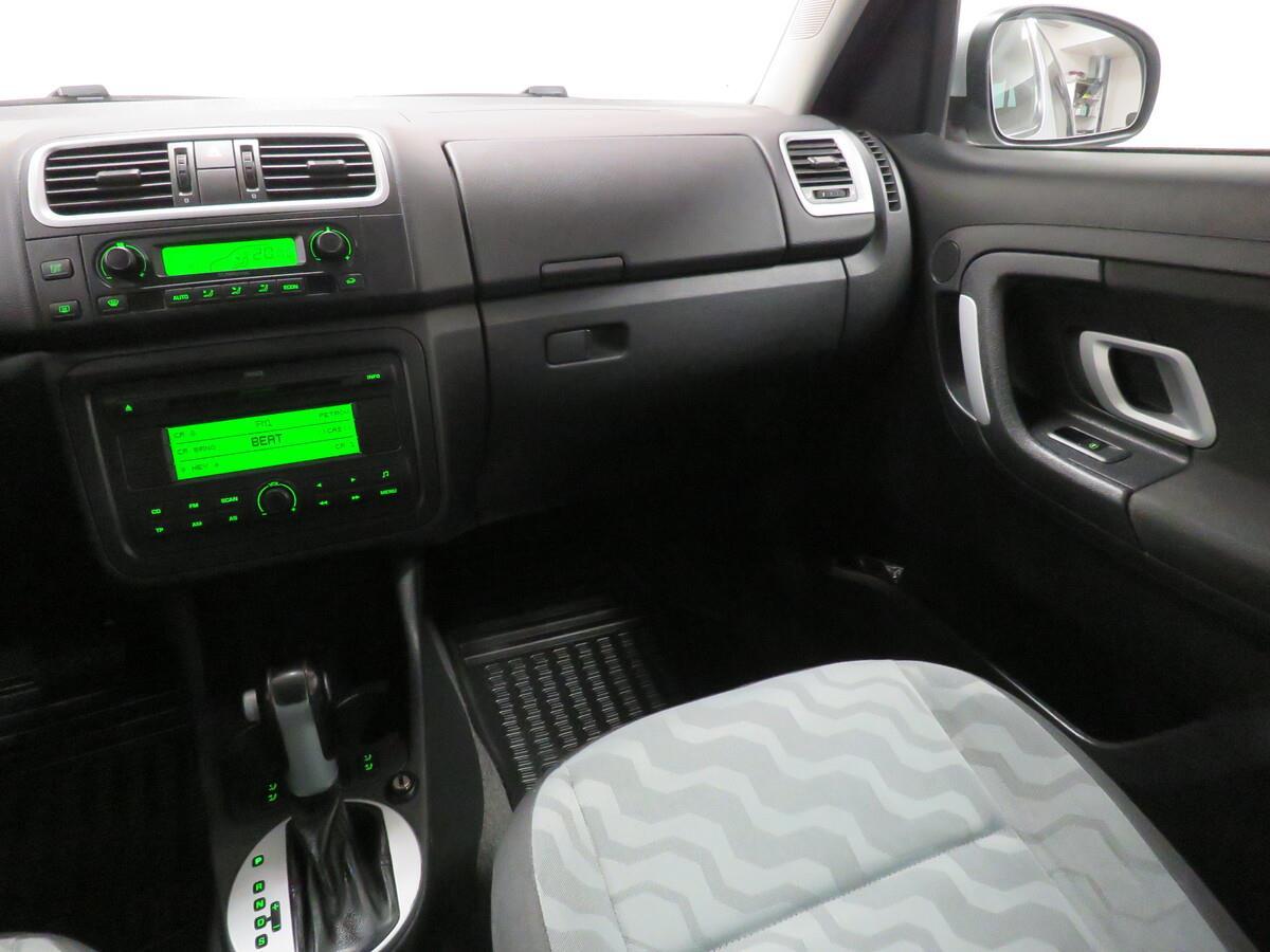 Škoda Roomster 1.6 MPI 16V 77 kW Style