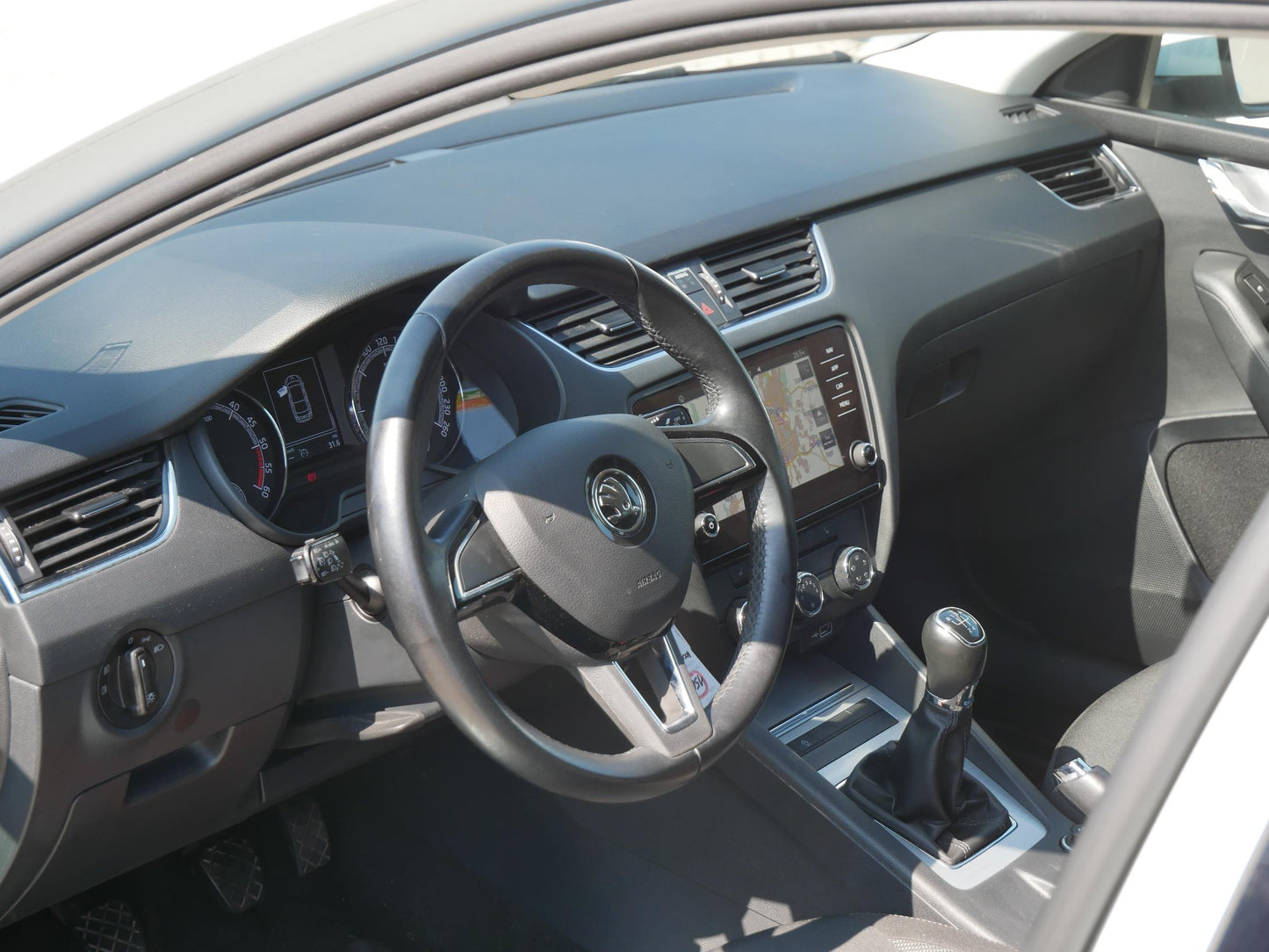 Škoda Octavia 1.6 TDI 85 kW AMBITION