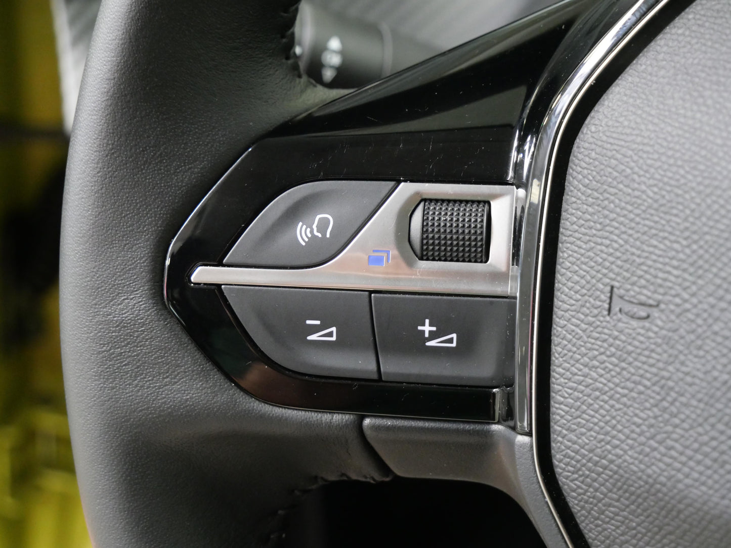 Peugeot 208 1.2 PureTech 55 kW Active