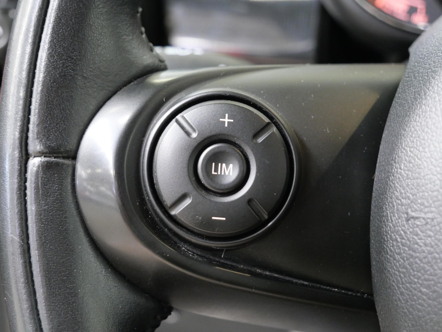 Mini Cooper 2.0i 141 kW S