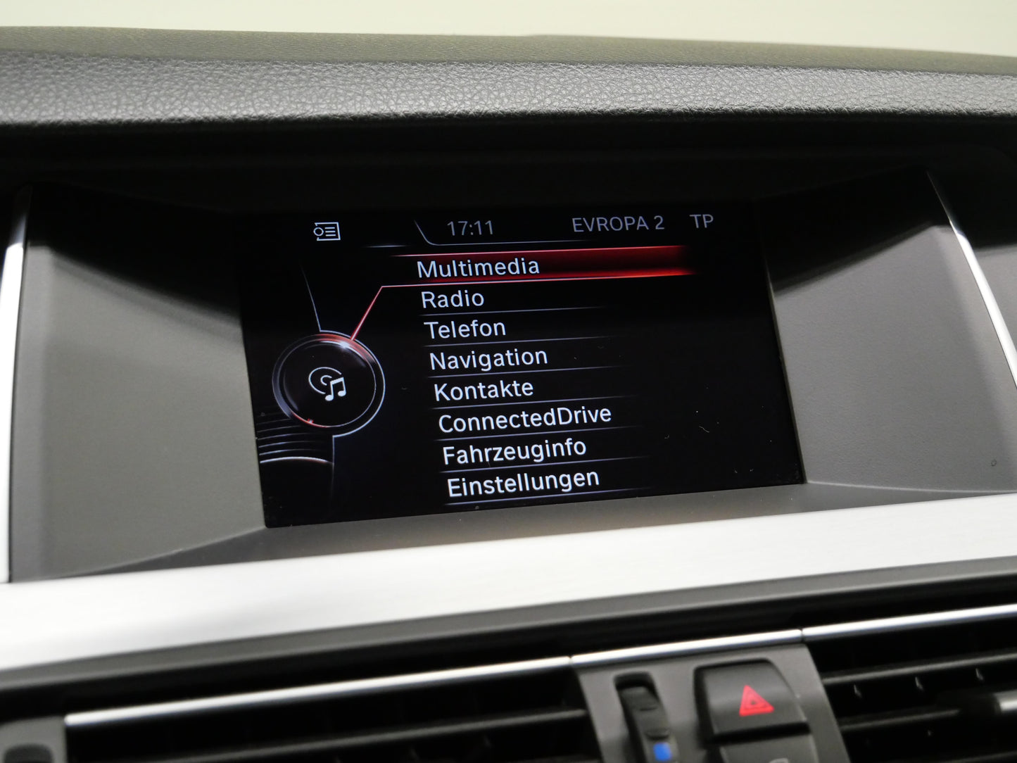 BMW Řada 5 520d 140 kW Touring