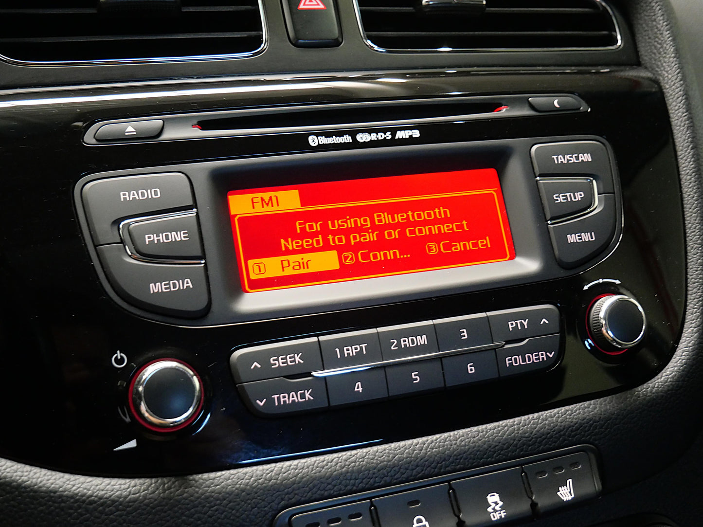Kia Cee´d 1.4 CVVT 73 kW Exclusive