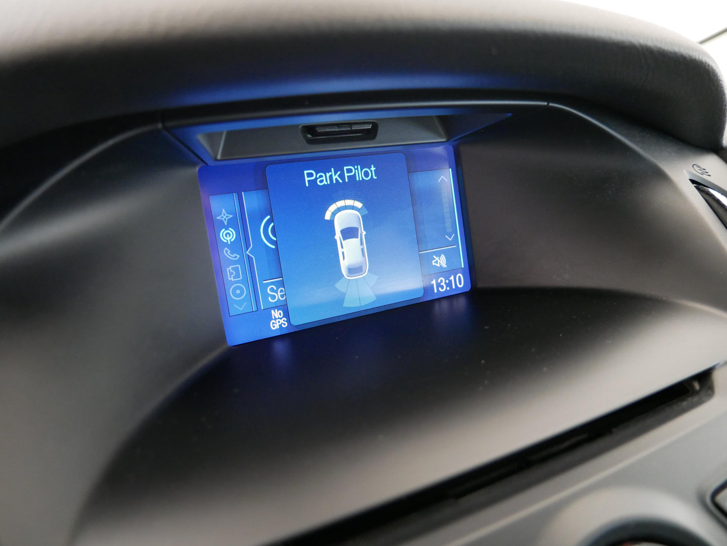 Ford Focus 2.0 TDCi 103 kW SYNC Edition