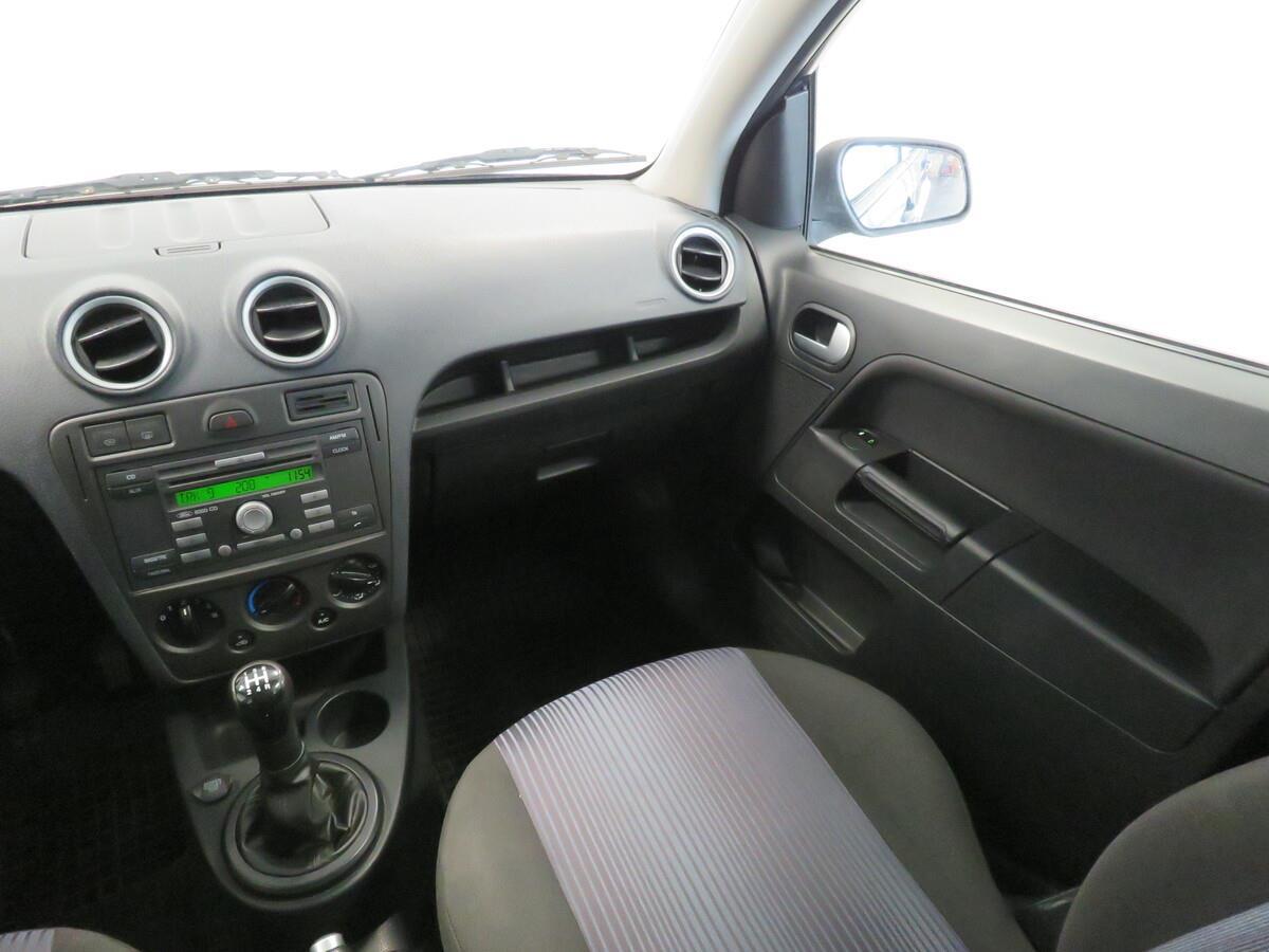 Ford Fusion 1.4i 59 kW Trend