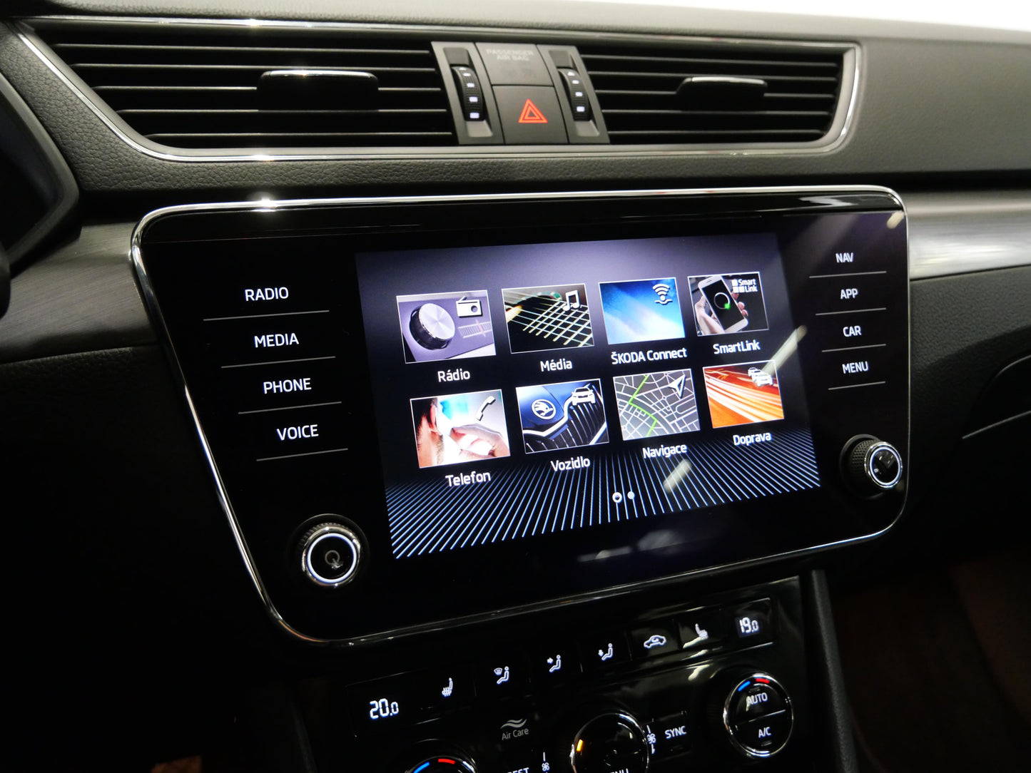 Škoda Superb 2.0 TDI 110 kW Style