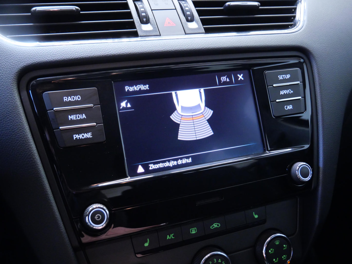 Škoda Octavia 1.6 TDI 85 kW DSG Ambition+