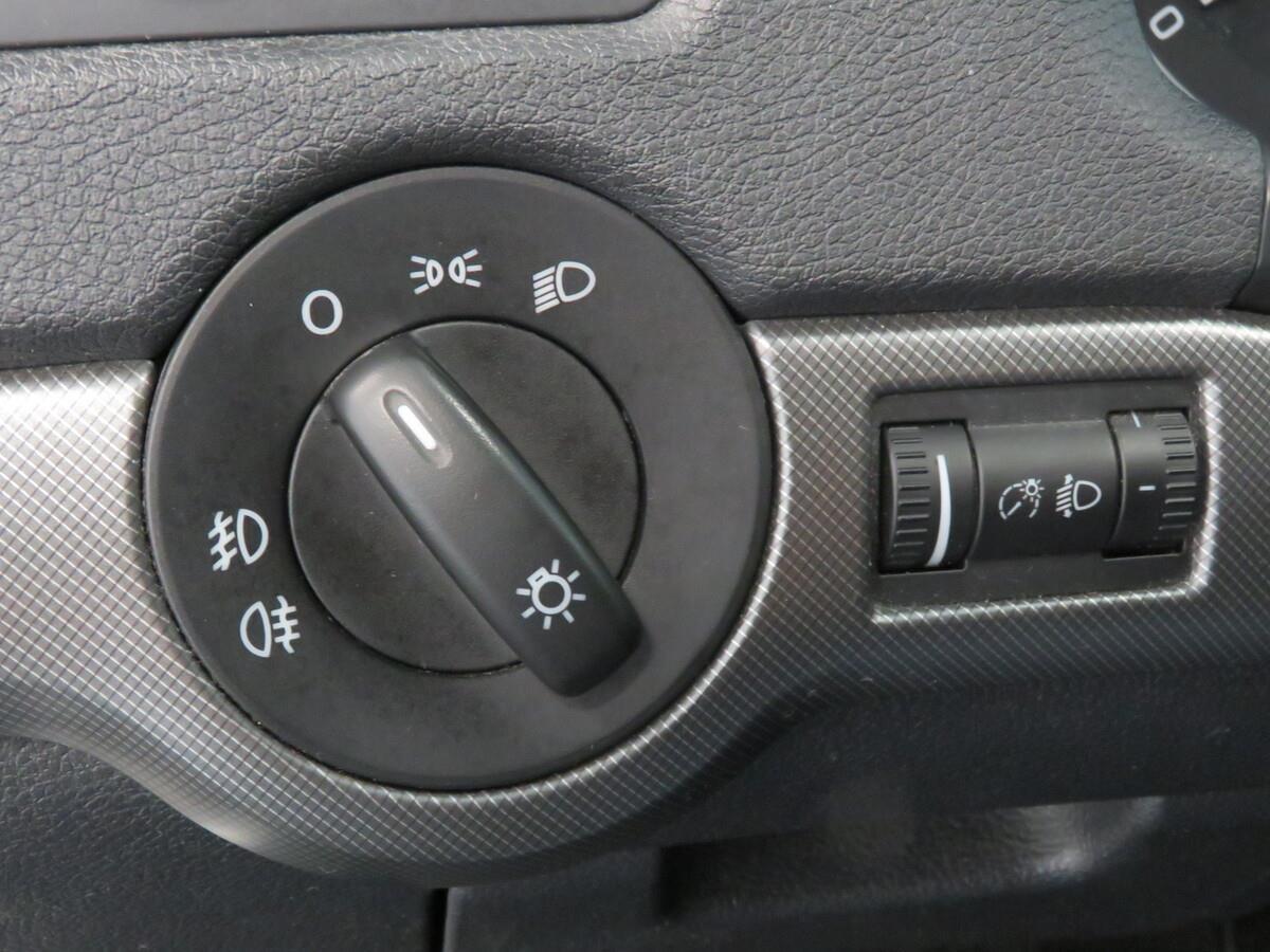 Škoda Octavia 1.6 MPI 75 kW ELEGANCE