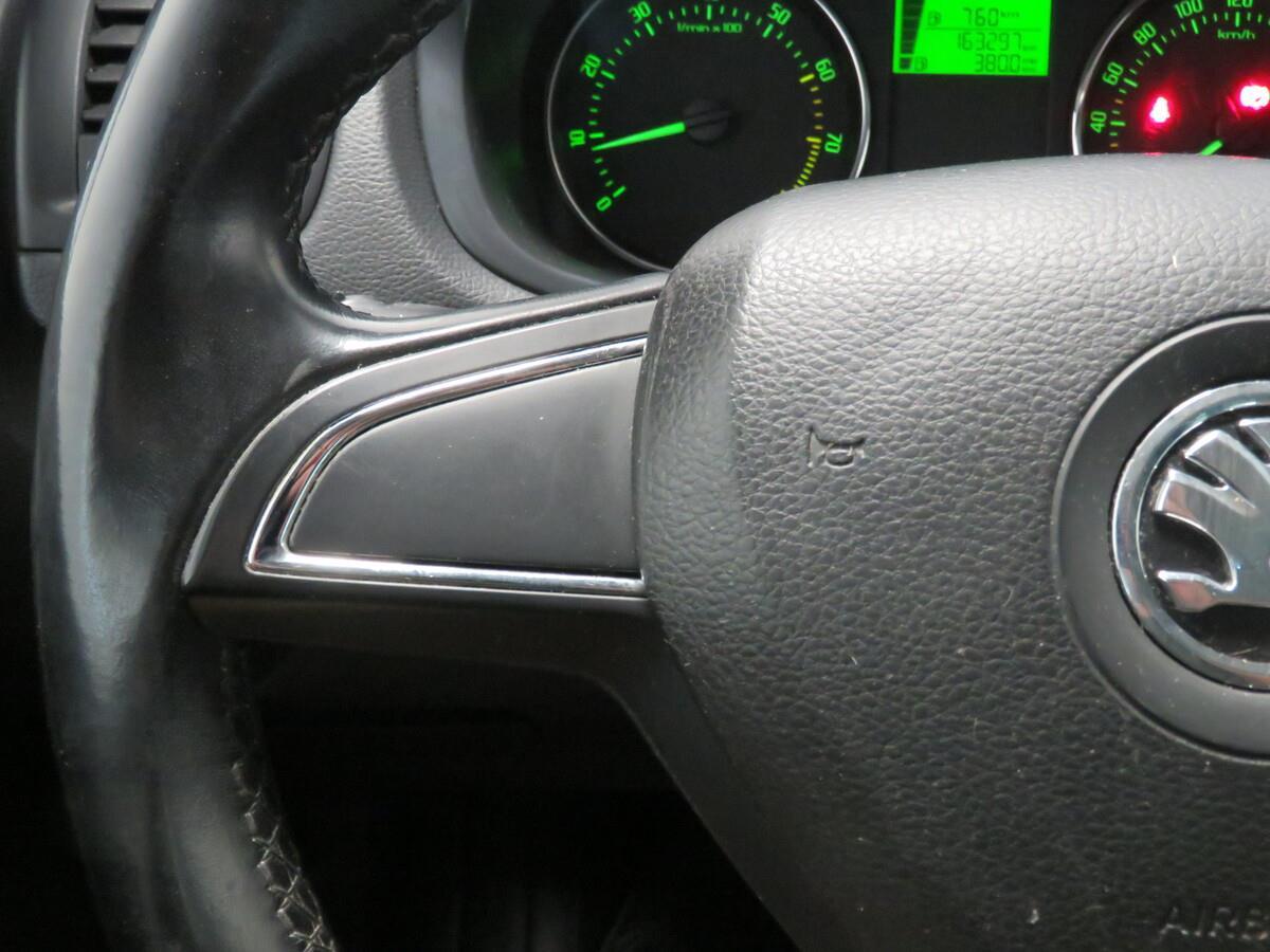 Škoda Roomster 1.4 16V 63 kW Trumf Ambition
