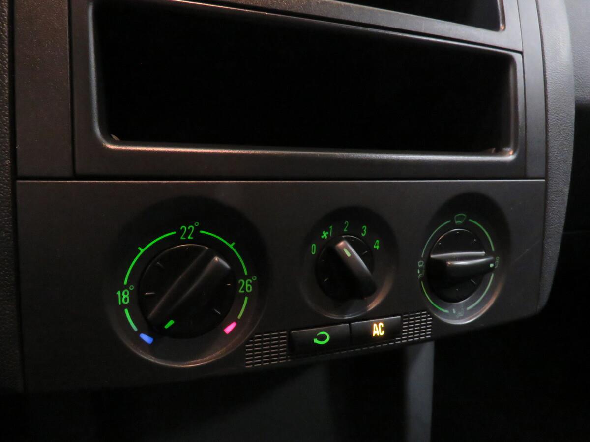 Škoda Fabia 1.2 HTP 47 kW Ambiente
